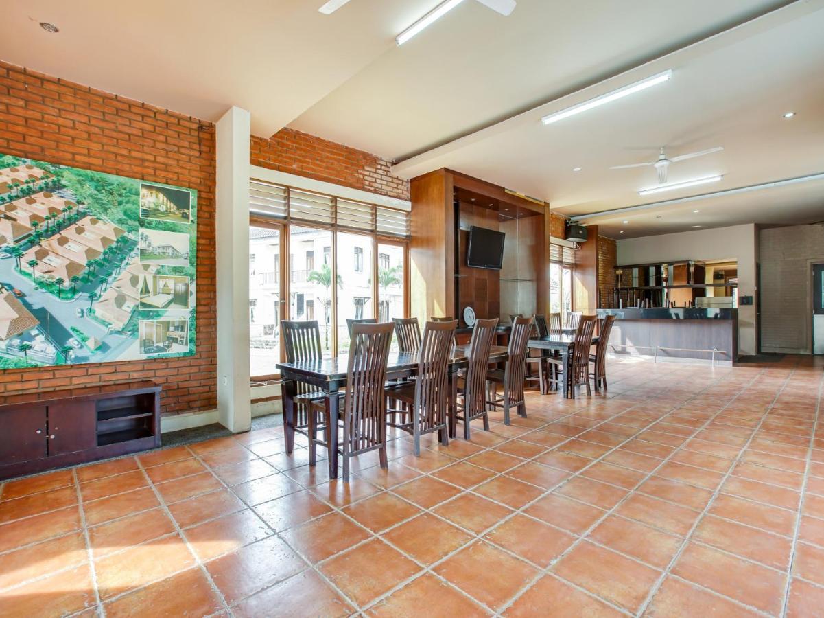 Oyo 3896 Villa Pesona Wisata Puncak チアンジュール エクステリア 写真