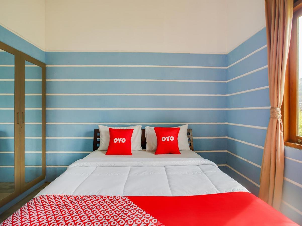 Oyo 3896 Villa Pesona Wisata Puncak チアンジュール エクステリア 写真