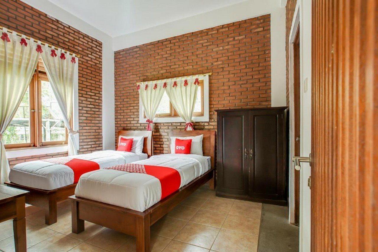 Oyo 3896 Villa Pesona Wisata Puncak チアンジュール エクステリア 写真